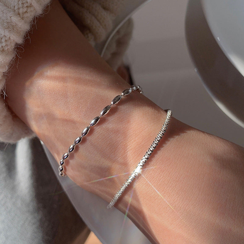 Discover the Elegance: Our Stunning Women's Bracelet